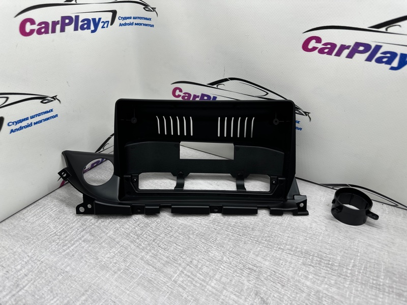 Переходная рамка магнитолы