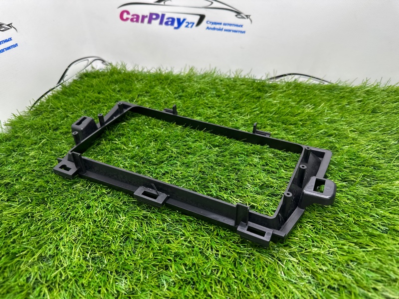 Переходная рамка магнитолы