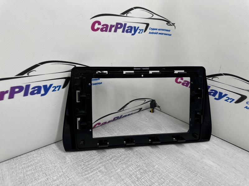 Переходная рамка магнитолы