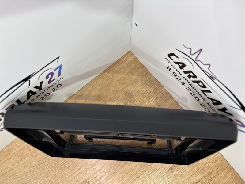 Переходная рамка магнитолы