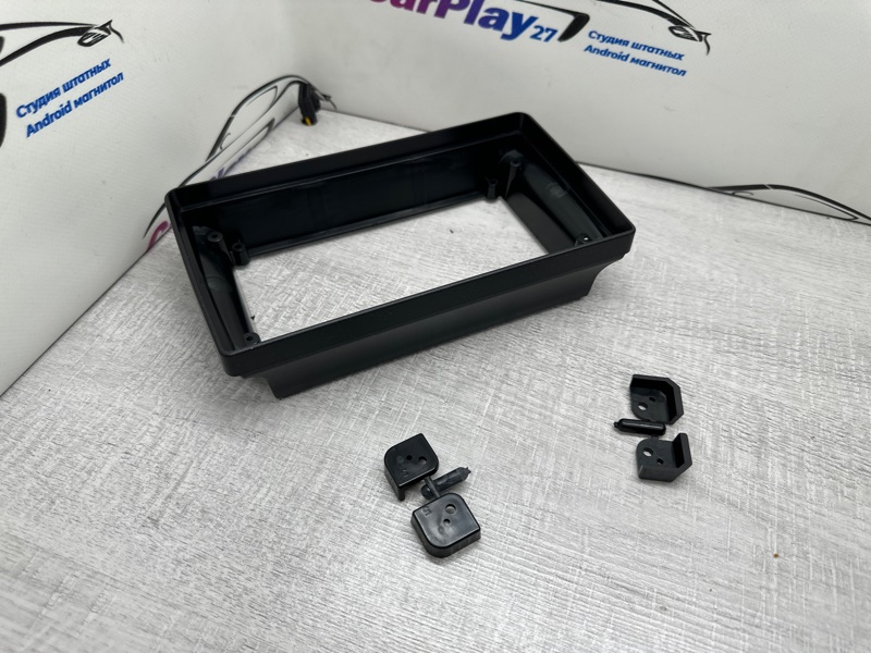 Переходная рамка магнитолы