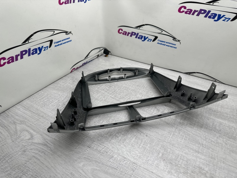 Переходная рамка магнитолы