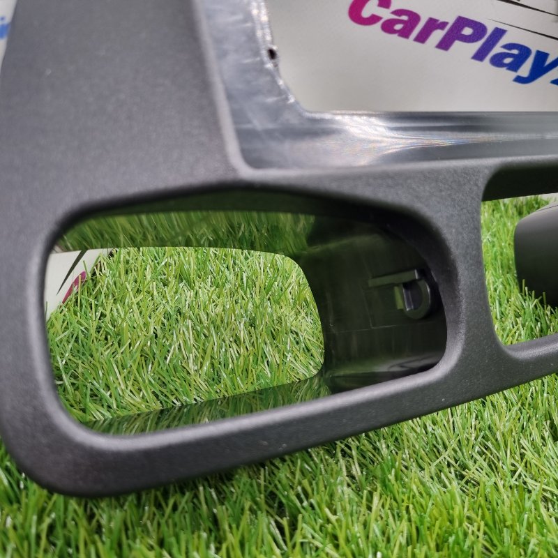 Переходная рамка магнитолы