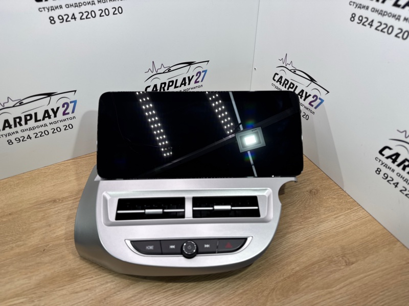 Переходная рамка магнитолы