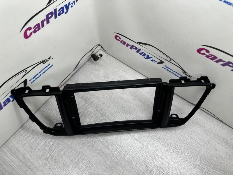 Переходная рамка магнитолы