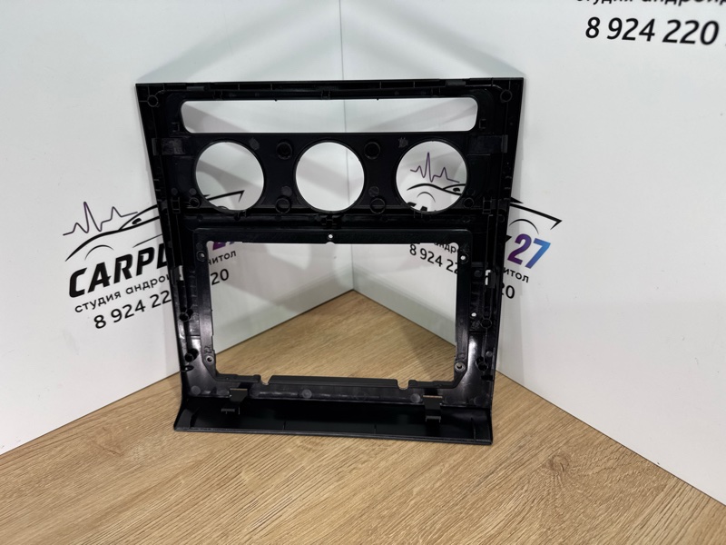Переходная рамка магнитолы