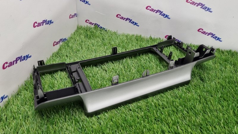 Переходная рамка магнитолы