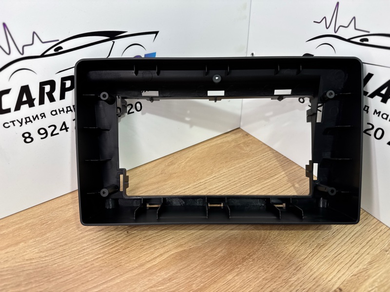 Переходная рамка магнитолы