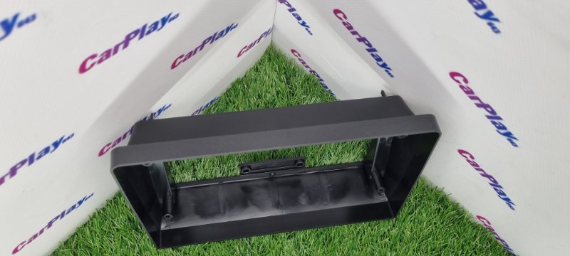 Переходная рамка магнитолы