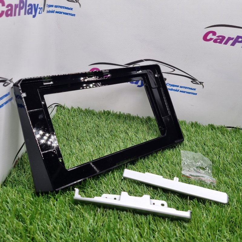 Переходная рамка магнитолы