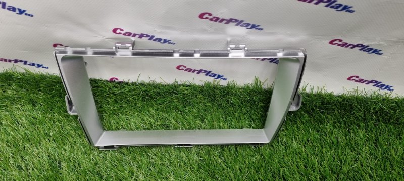 Переходная рамка магнитолы