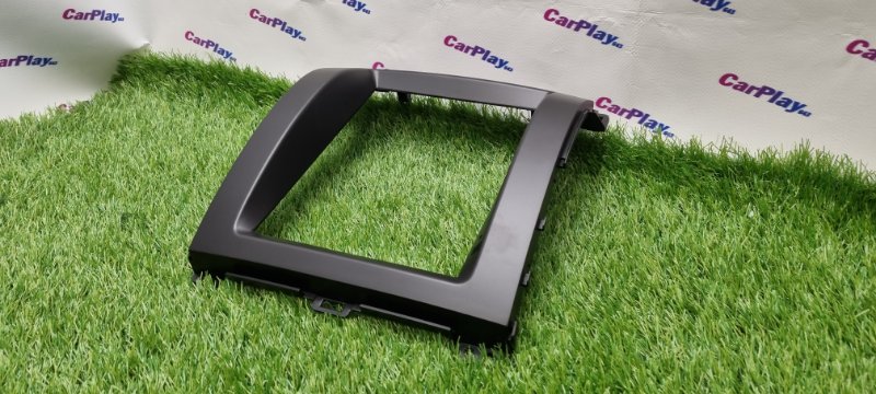 Переходная рамка магнитолы