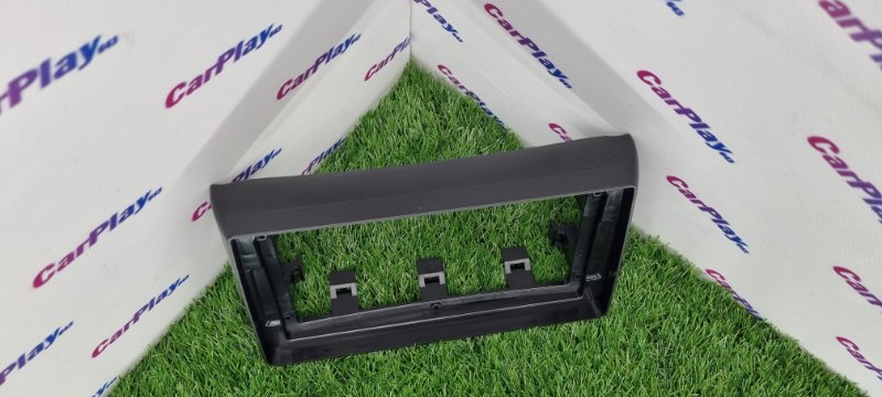 Переходная рамка магнитолы