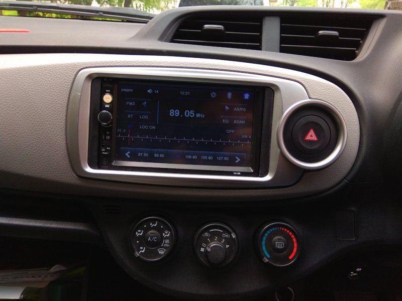 Магнитола штатная