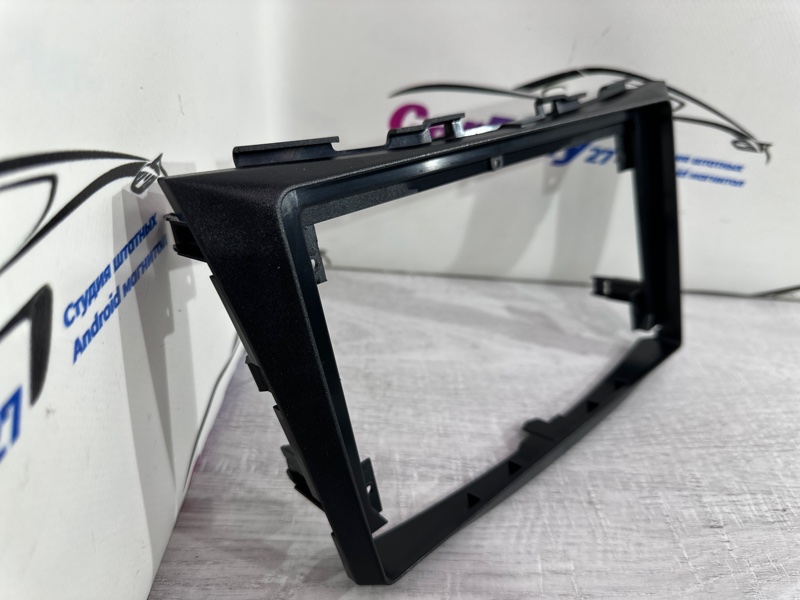 Переходная рамка магнитолы