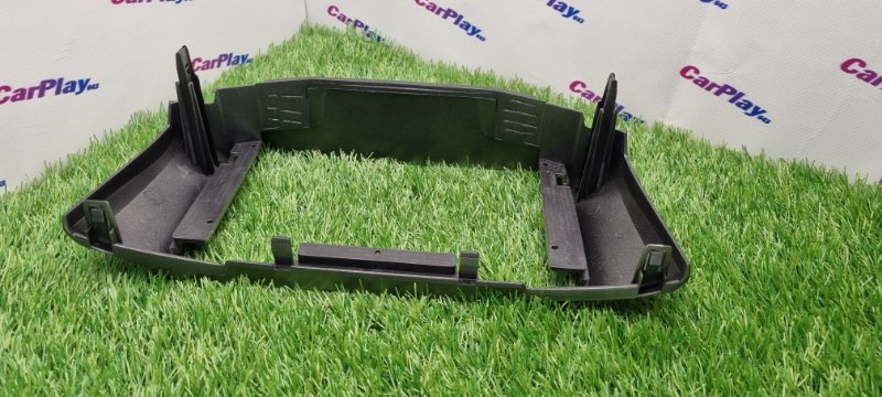 Переходная рамка магнитолы