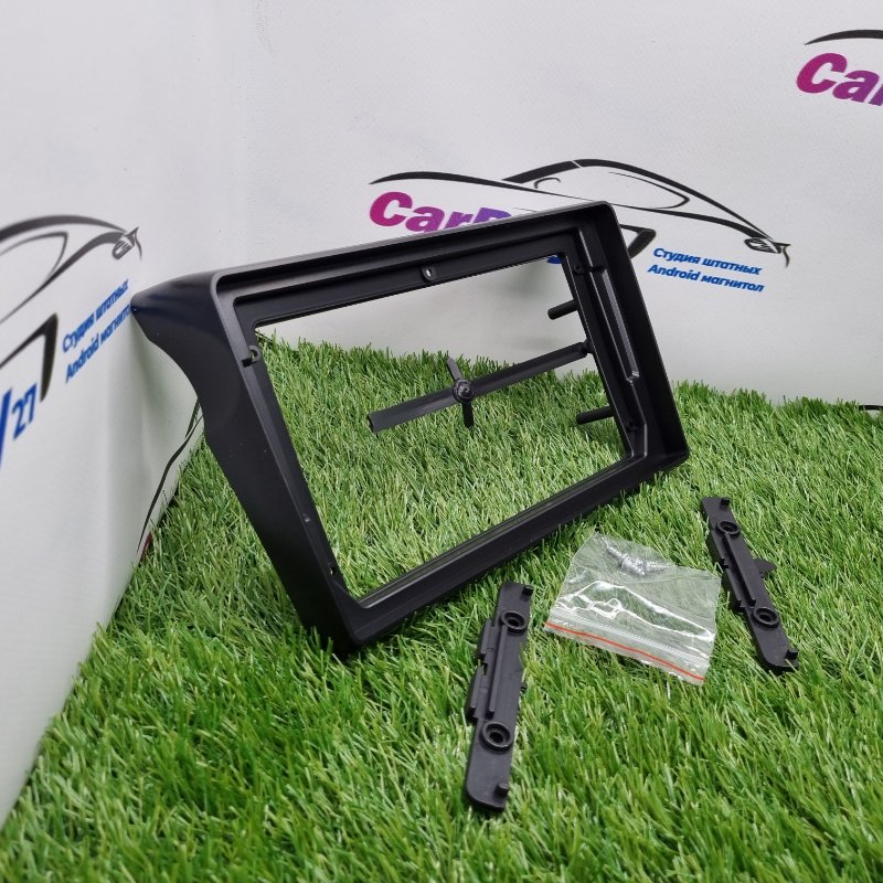 Переходная рамка магнитолы