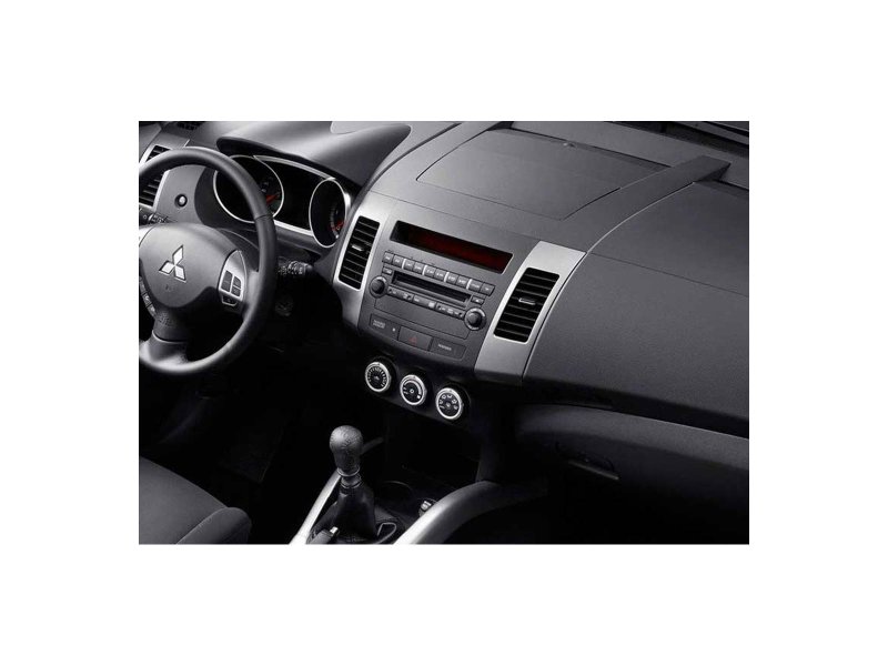 Магнитола штатная