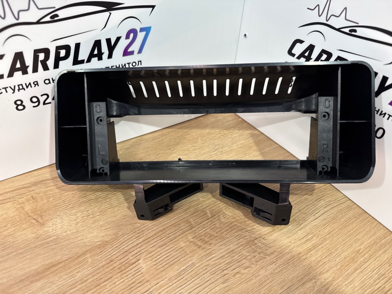 Переходная рамка магнитолы