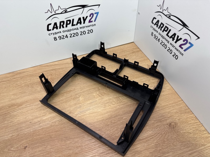 Переходная рамка магнитолы