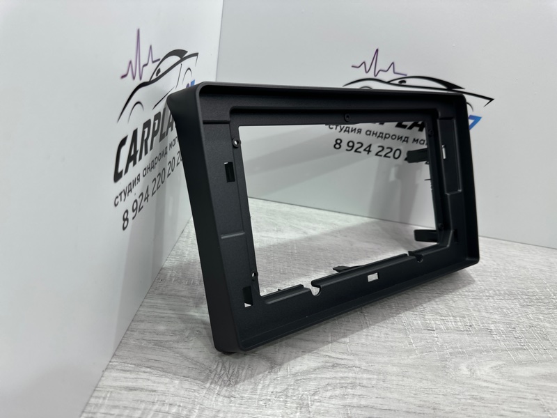 Переходная рамка магнитолы