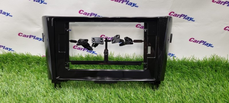 Переходная рамка магнитолы