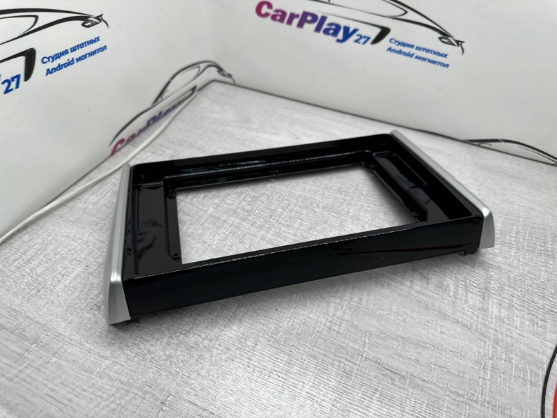 Переходная рамка магнитолы