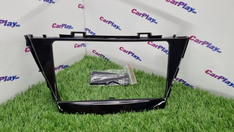 Переходная рамка магнитолы