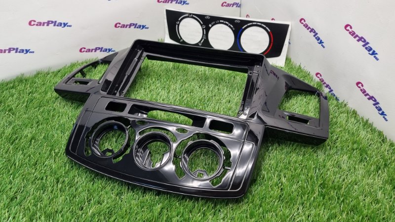 Переходная рамка магнитолы