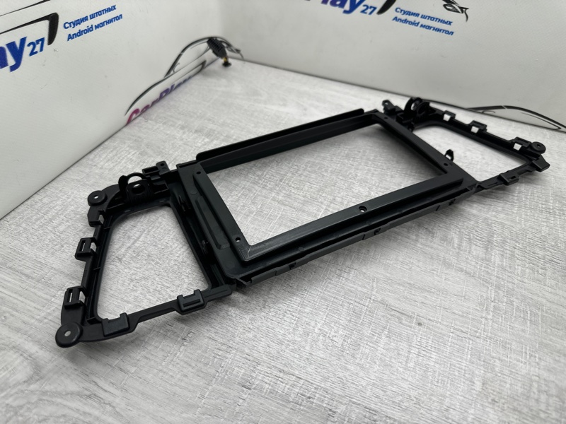 Переходная рамка магнитолы