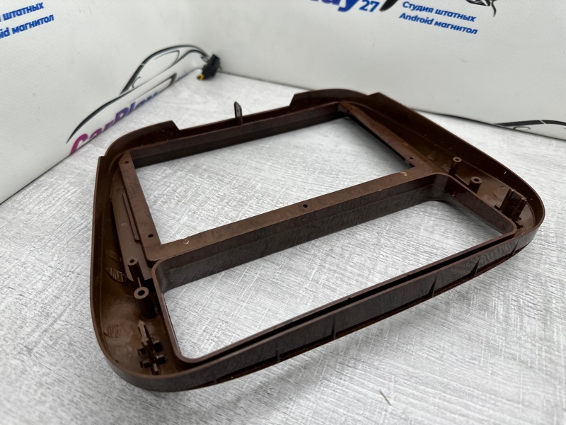 Переходная рамка магнитолы