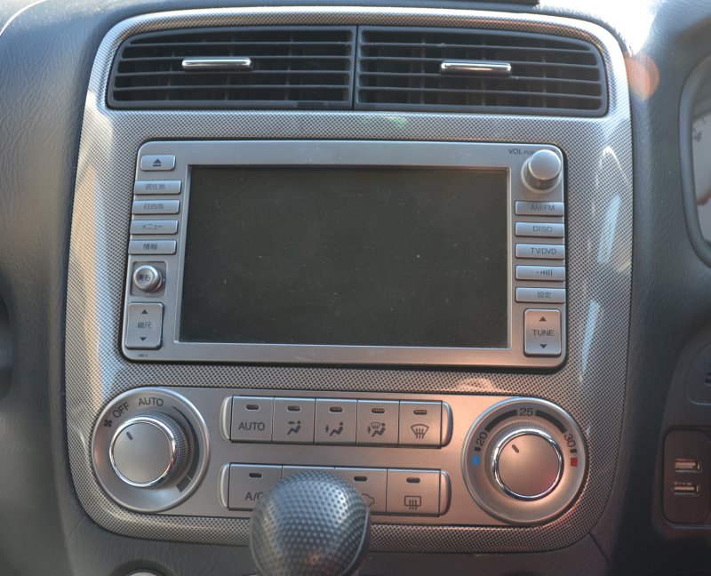 Магнитола штатная