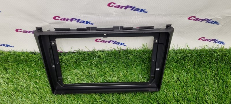 Переходная рамка магнитолы