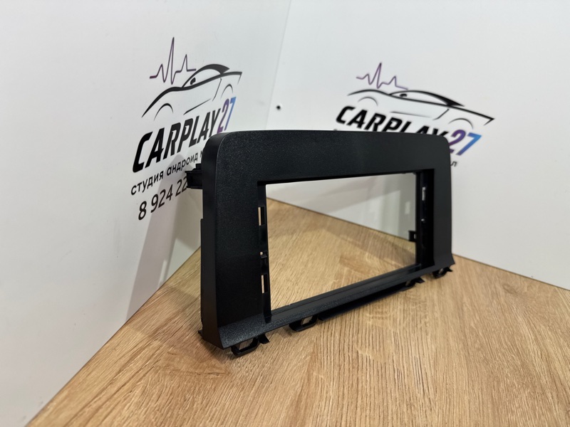 Переходная рамка магнитолы