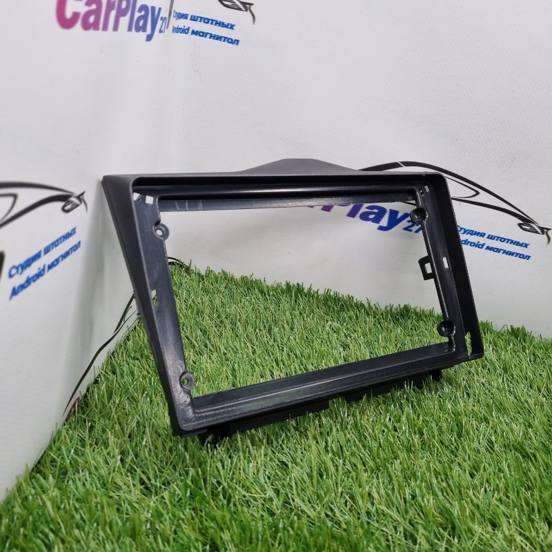 Переходная рамка магнитолы