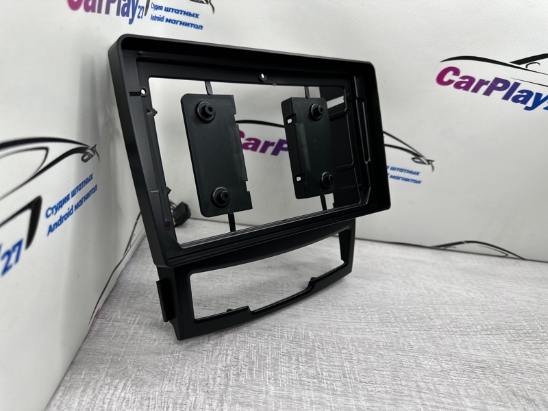 Переходная рамка магнитолы