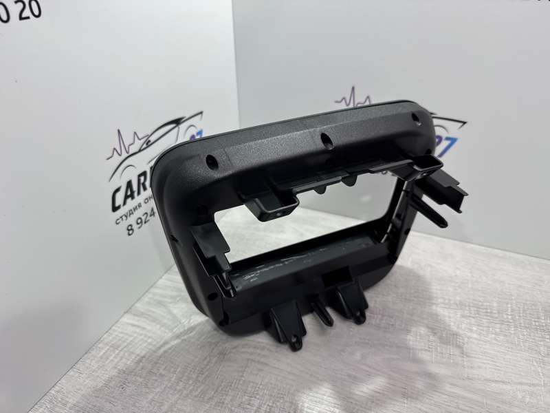 Переходная рамка магнитолы