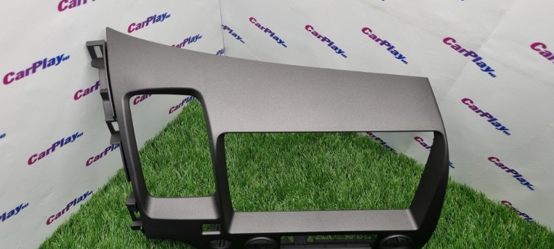 Переходная рамка магнитолы