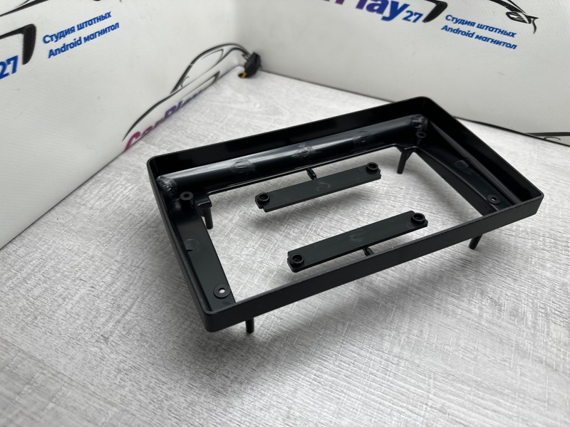 Переходная рамка магнитолы