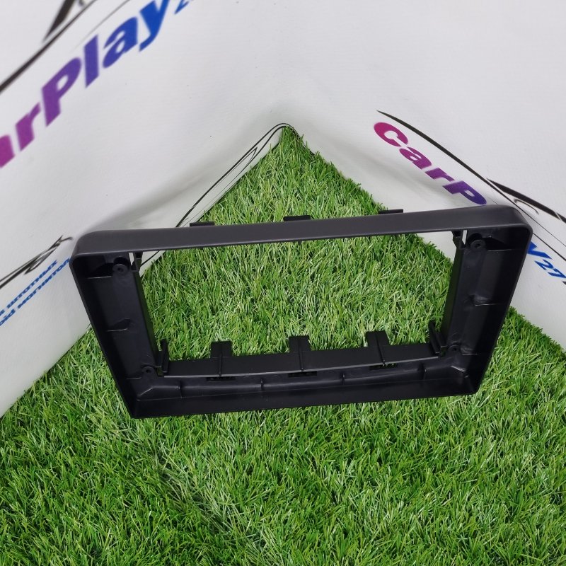 Переходная рамка магнитолы