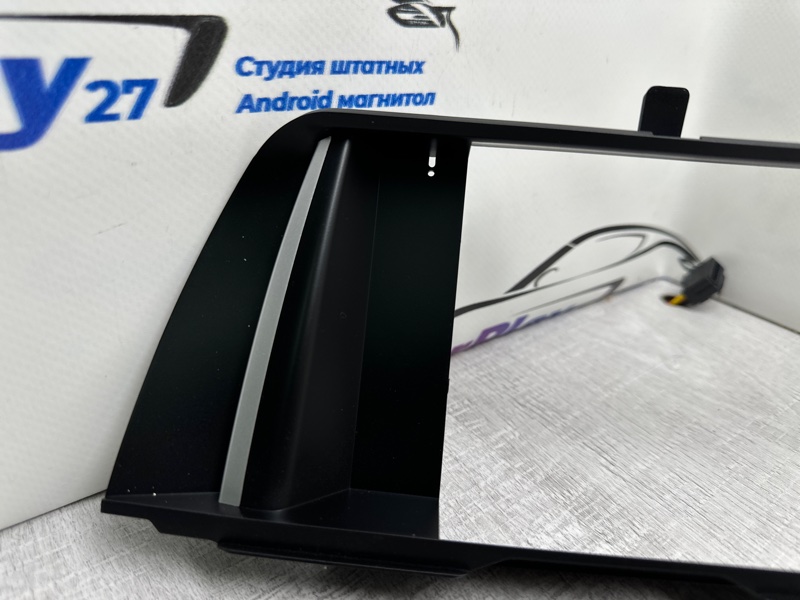 Переходная рамка магнитолы