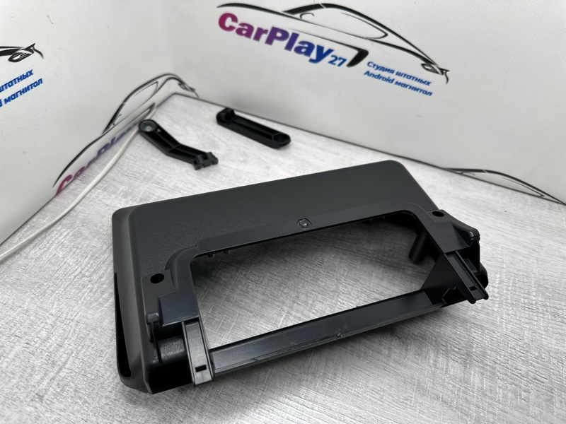 Переходная рамка магнитолы