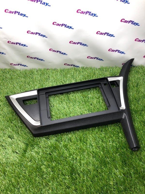 Переходная рамка магнитолы