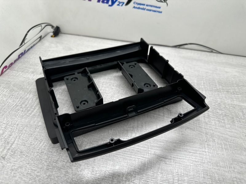 Переходная рамка магнитолы