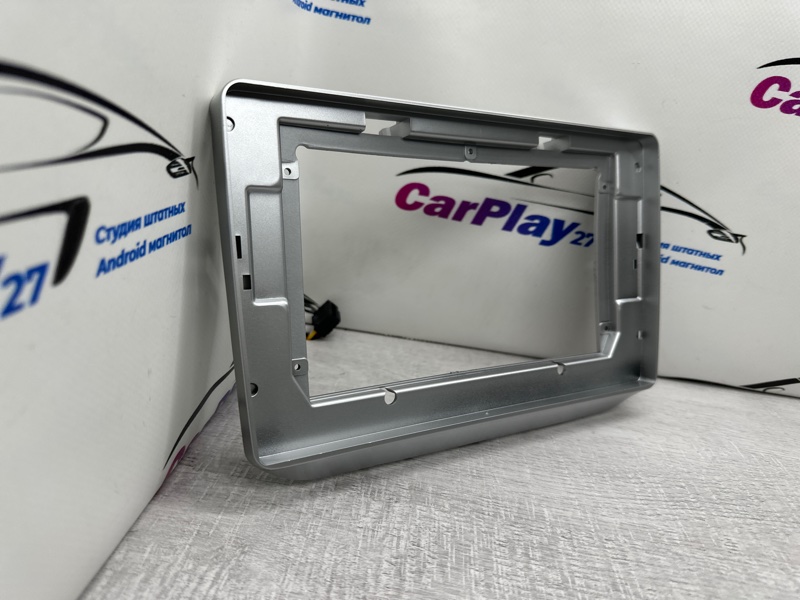 Переходная рамка магнитолы