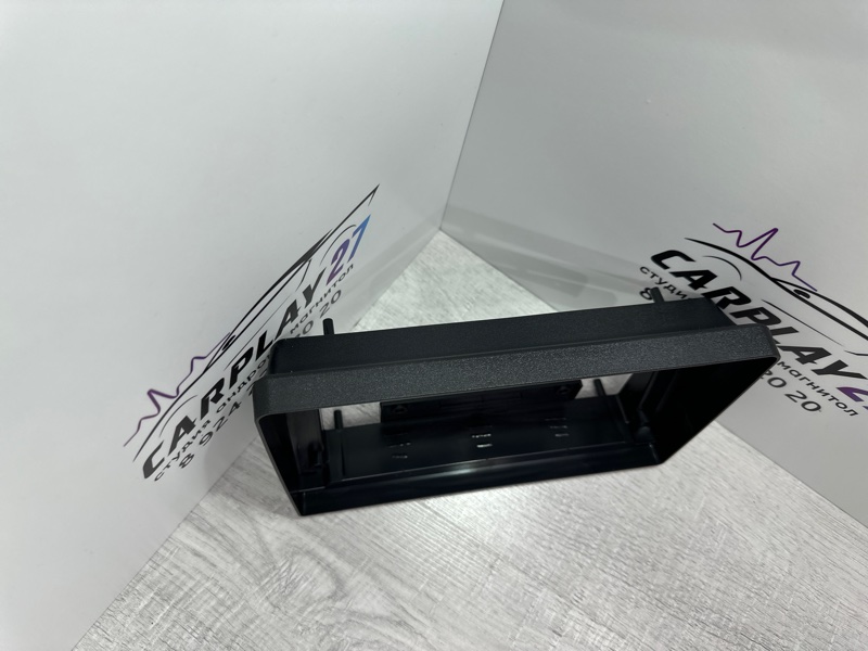 Переходная рамка магнитолы