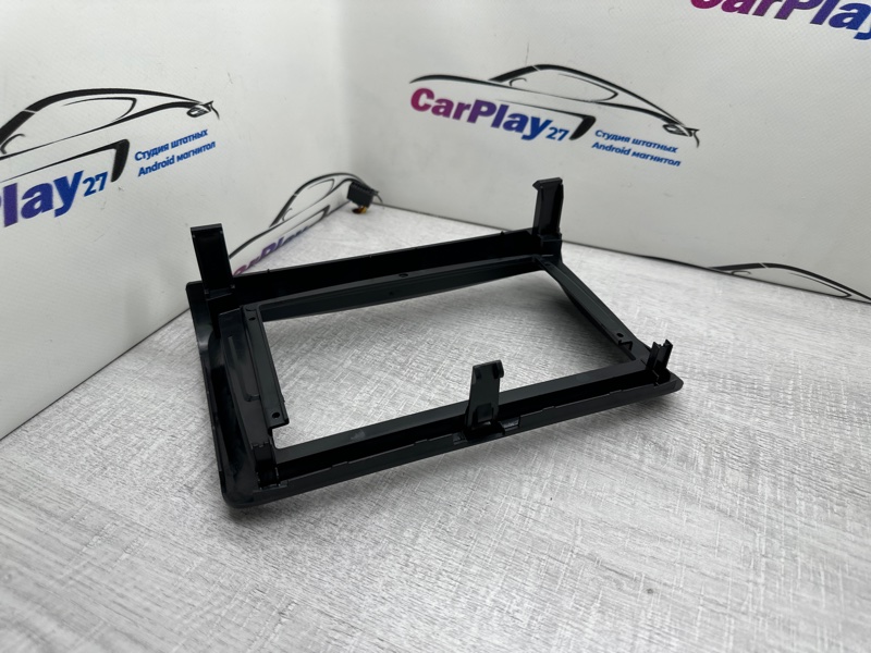 Переходная рамка магнитолы