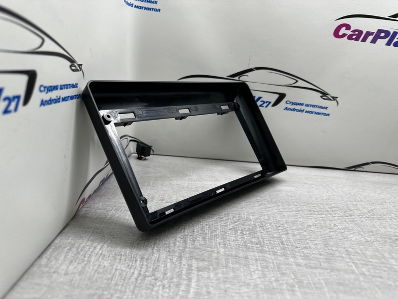 Переходная рамка магнитолы