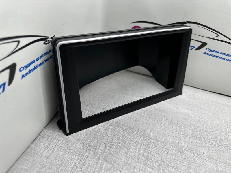 Переходная рамка магнитолы