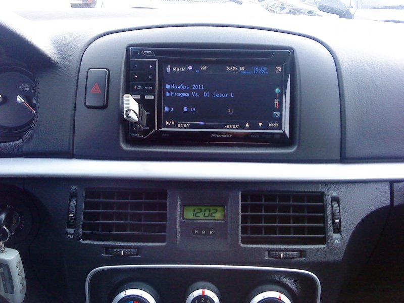 Магнитола штатная